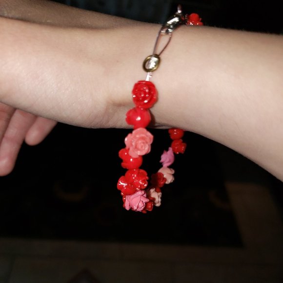 Handmade Red and Pink Rose Set! - Picture 12 of 14